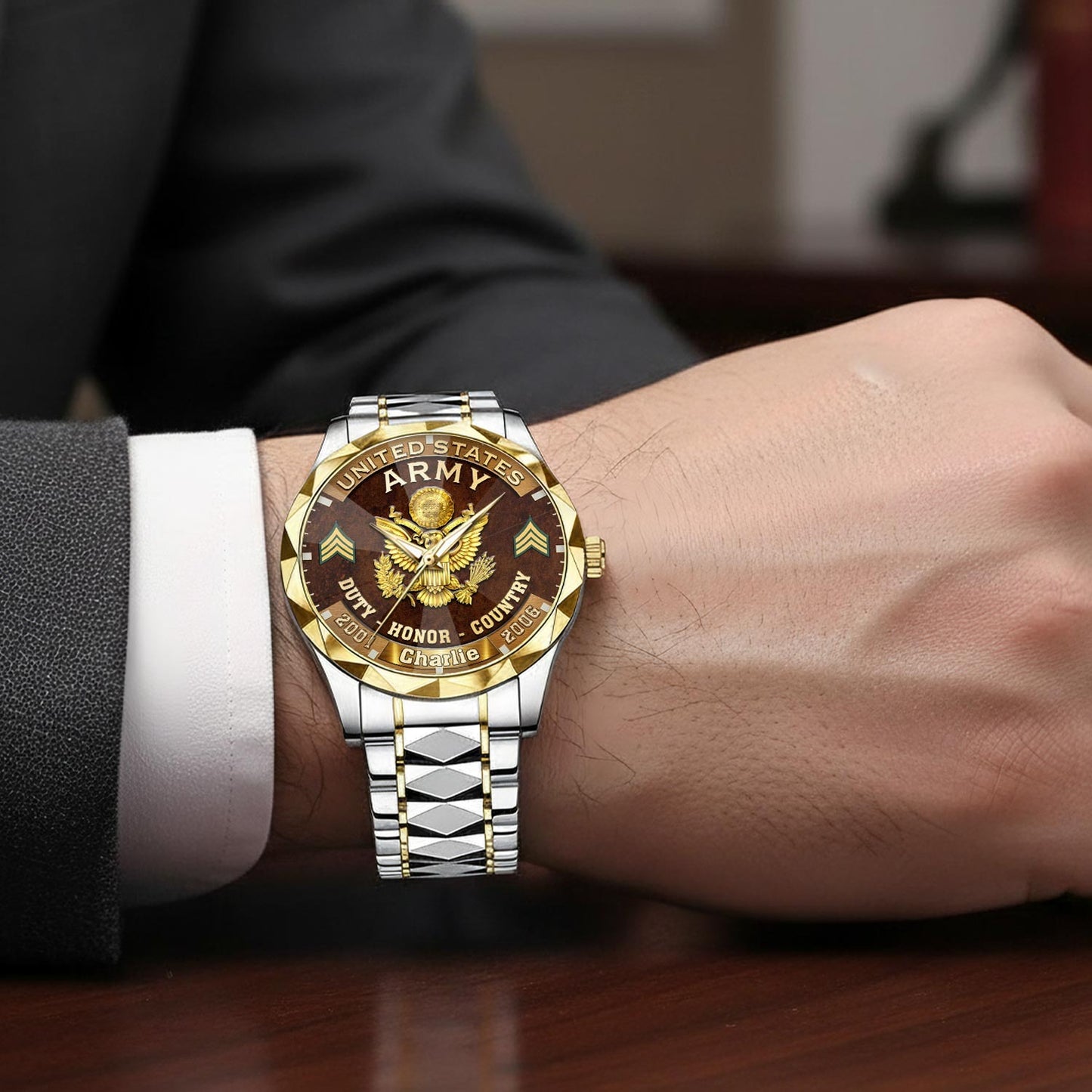 US Army – Diamond-Cut Bezel Watch – Duty Honor Country