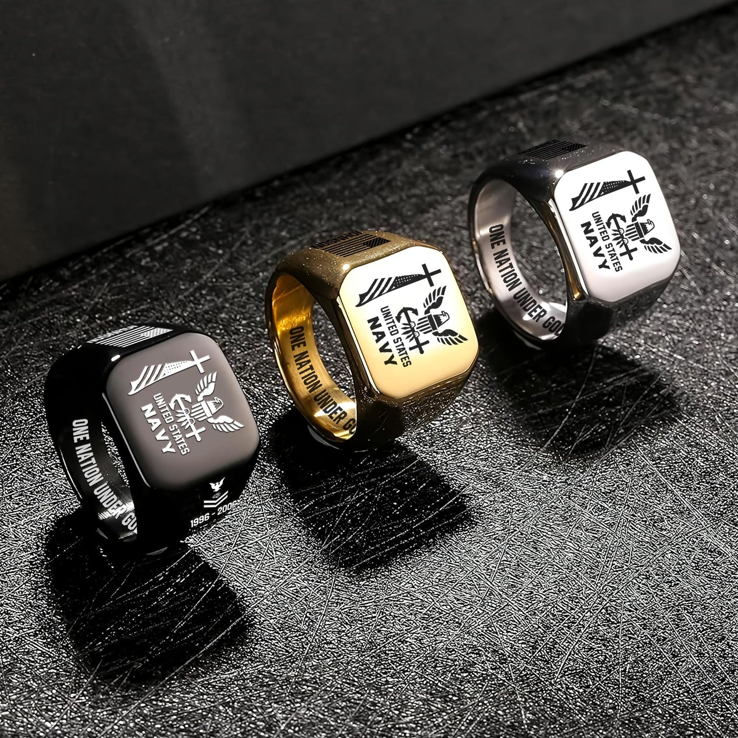 US Navy – Engraved Men's Ring – Sacred Honor Signet