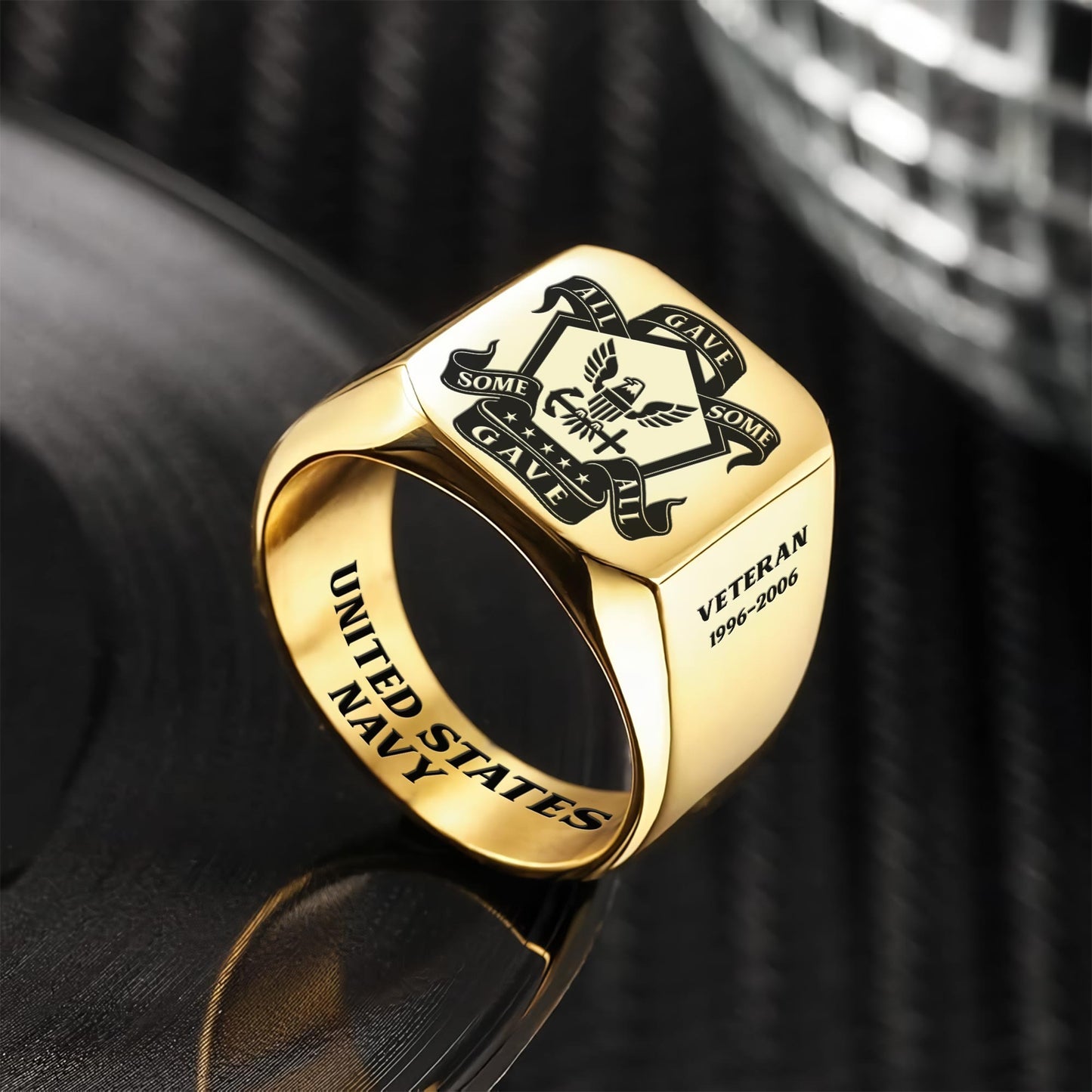 US Navy – Engraved Men's Ring – Honor Star Crest