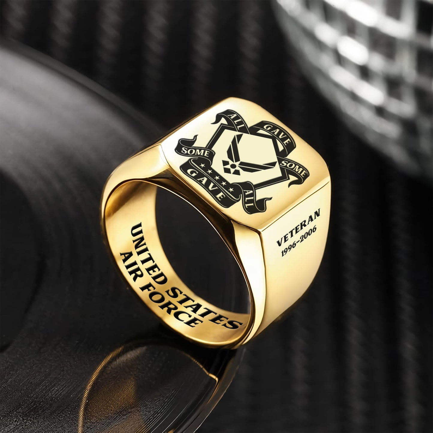 US Air Force – Engraved Men's Ring – Honor Star Crest
