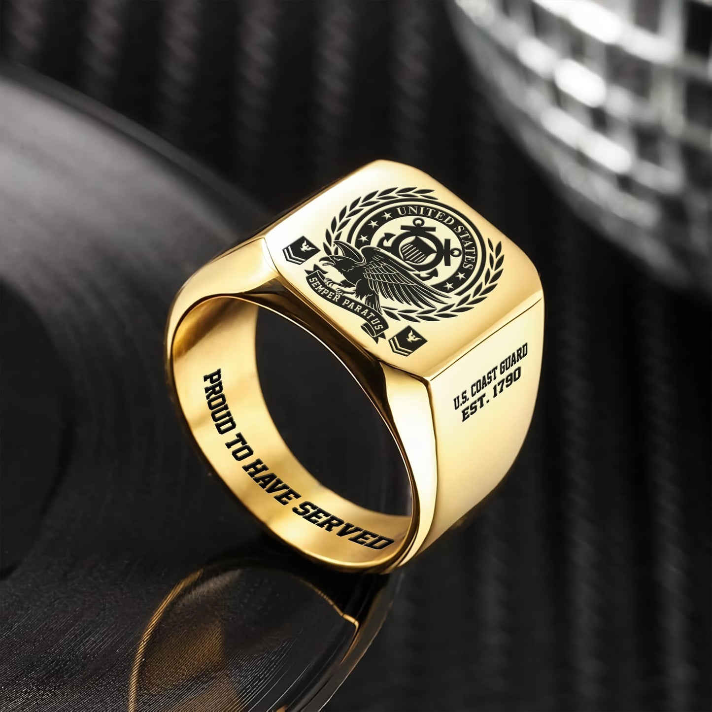 US Coast Guard – Engraved Men's Ring – Laurel Honor Signet