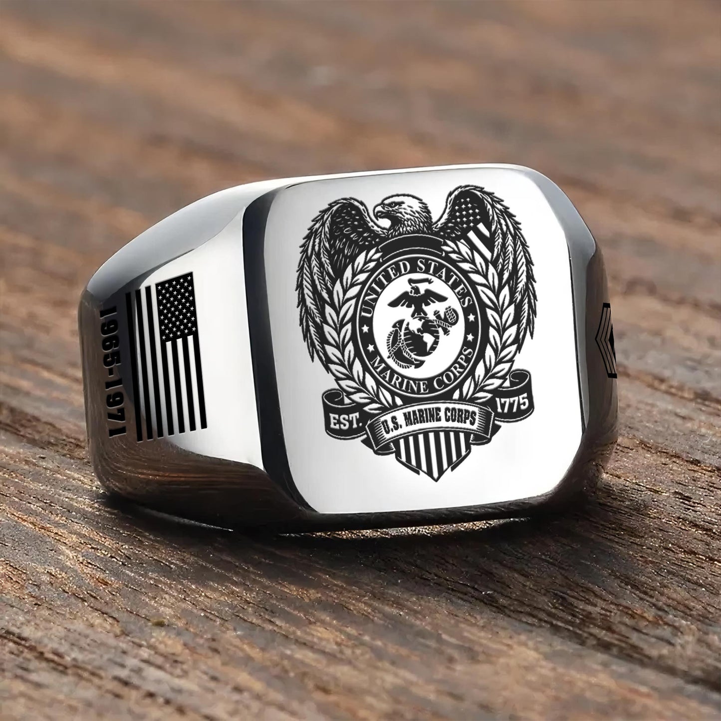US Marine Corps – Engraved Men's Ring –  Freedom Laurel Emblem