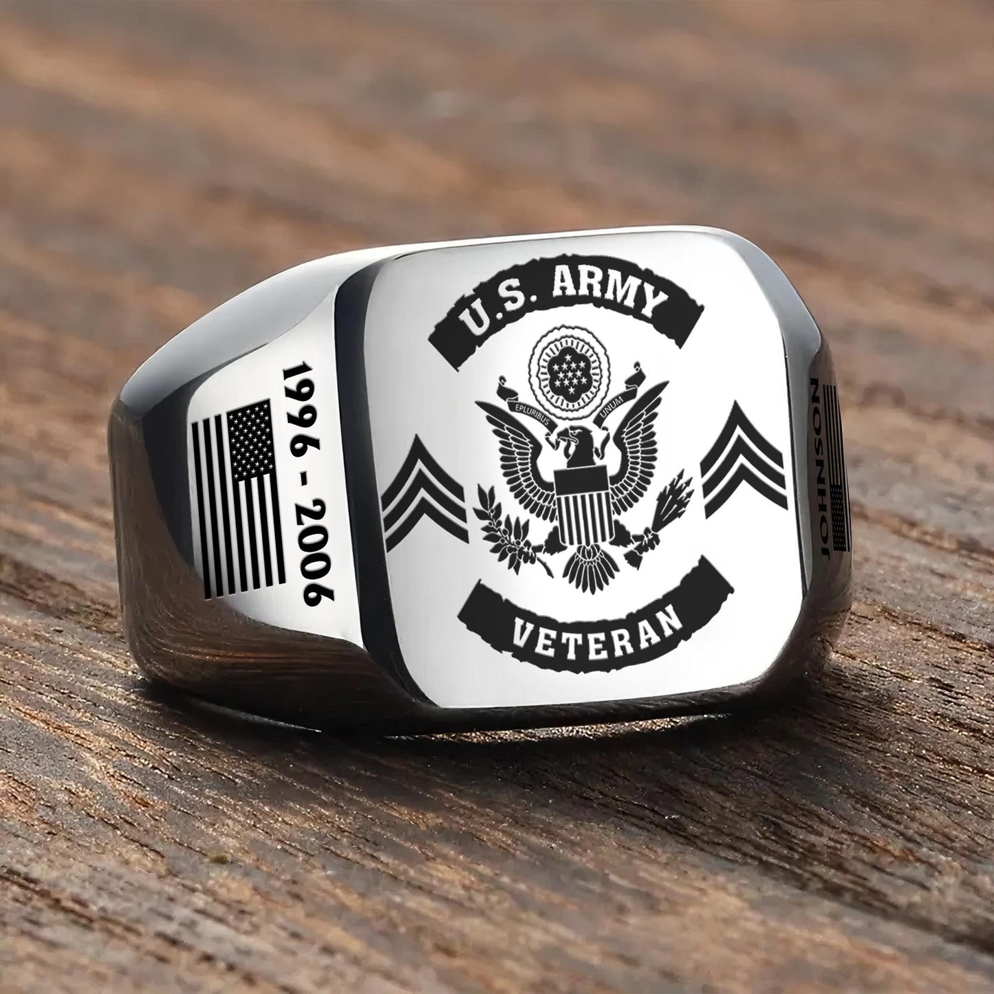 US Army – Engraved Men's Ring – Veteran Badge Crest