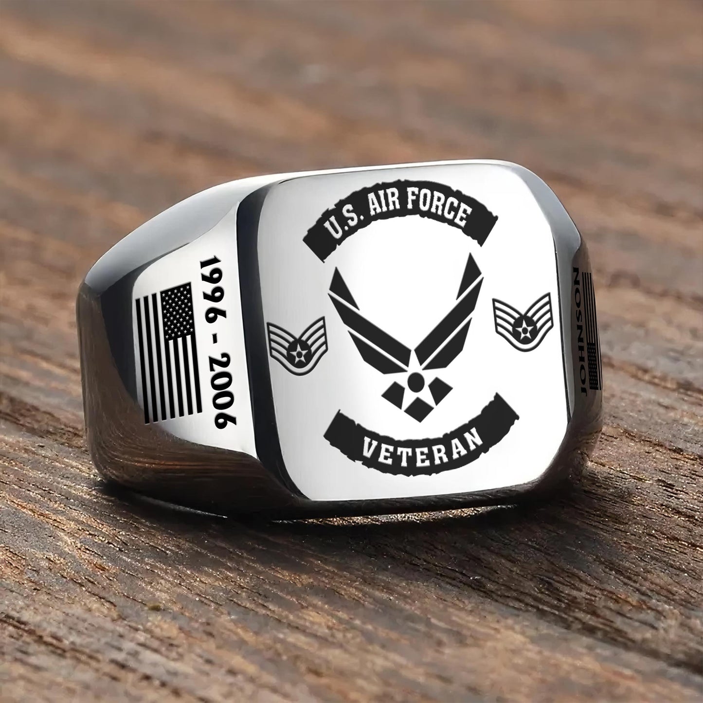 US Air Force – Engraved Men's Ring – Veteran Badge Crest
