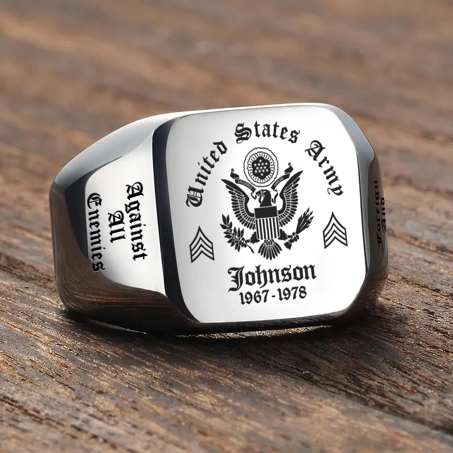 US Army – Engraved Men's Ring – Custom Military Crest