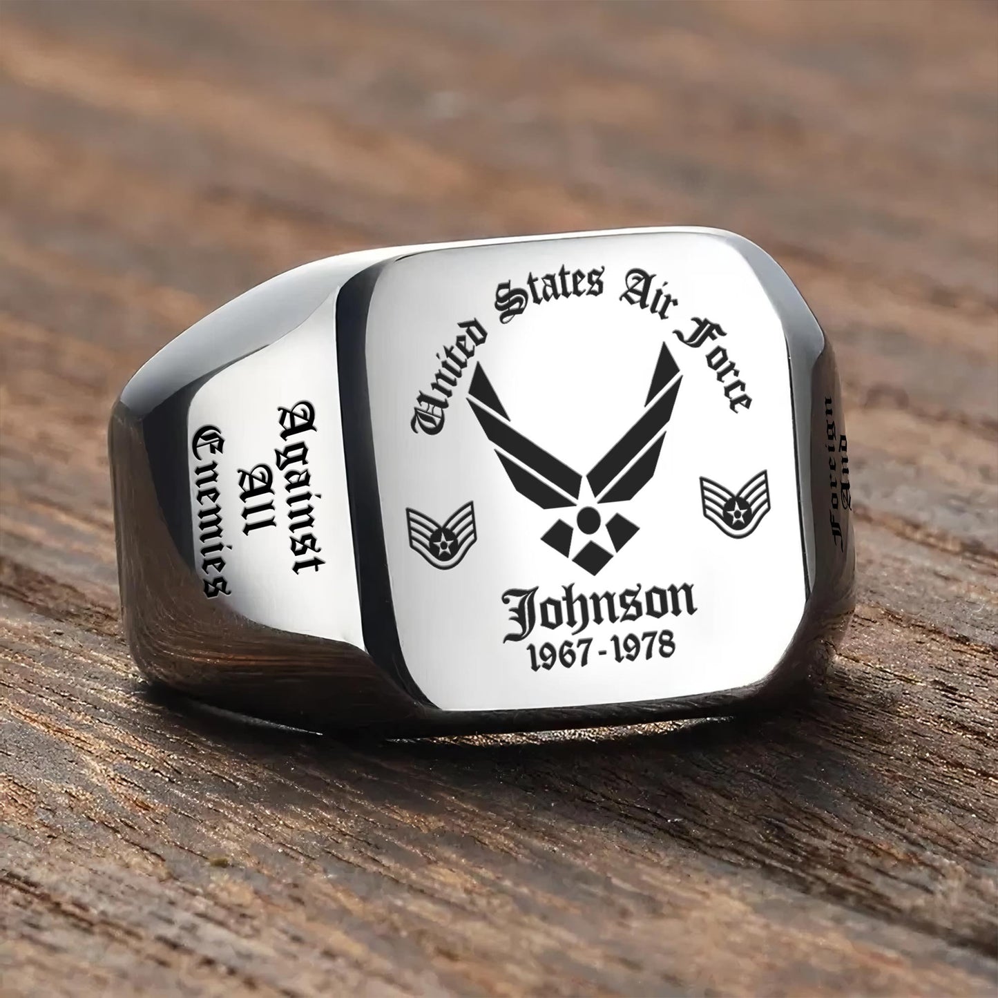 US Air Force – Engraved Men's Ring – Custom Military Crest