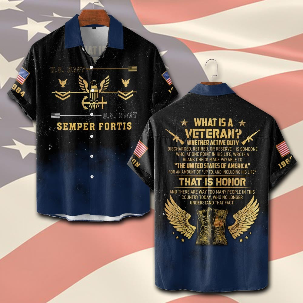 U.S Navy – T-shirt – What is a Veteran?